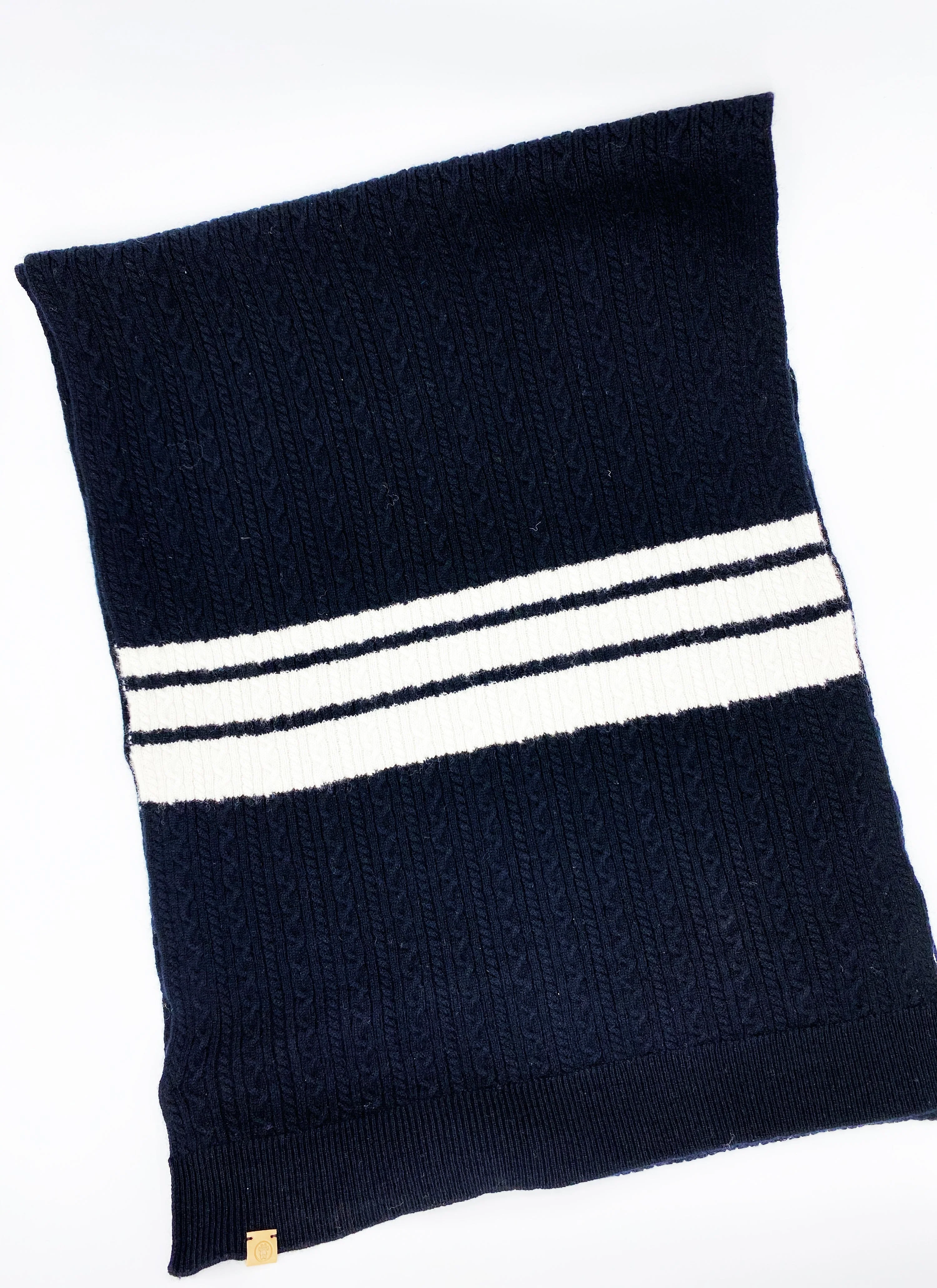 BESPOKE PAWS Cashmere Blend Scarf sets for Pets and their humans, Black and White - Wool Durable Adjustable Warm BANDANA - Image 5