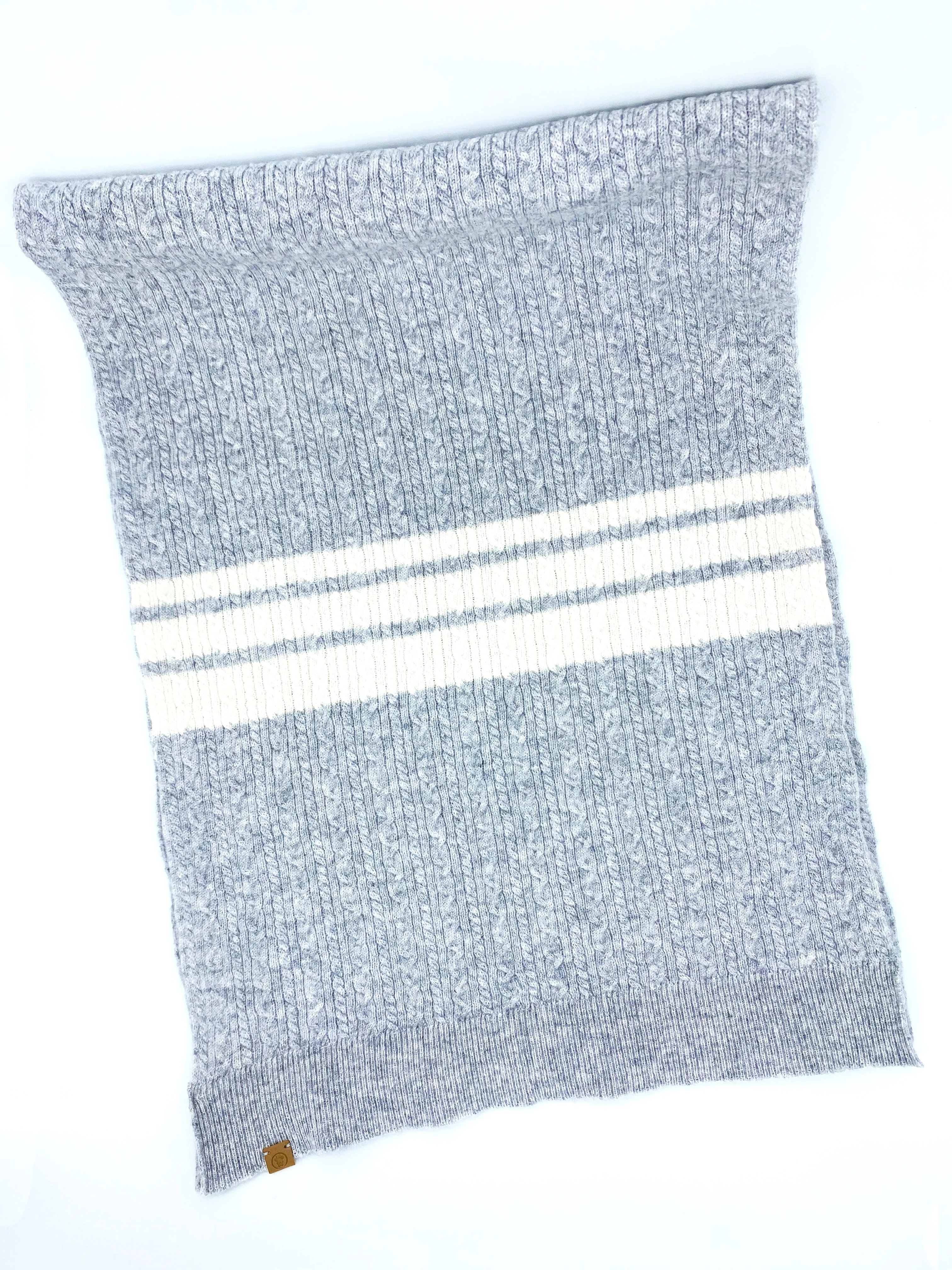 BESPOKE PAWS Cashmere Blend Scarf sets for Pets and their humans, Heather Grey - Wool Warm Winter Comfort BANDANA - Image 3