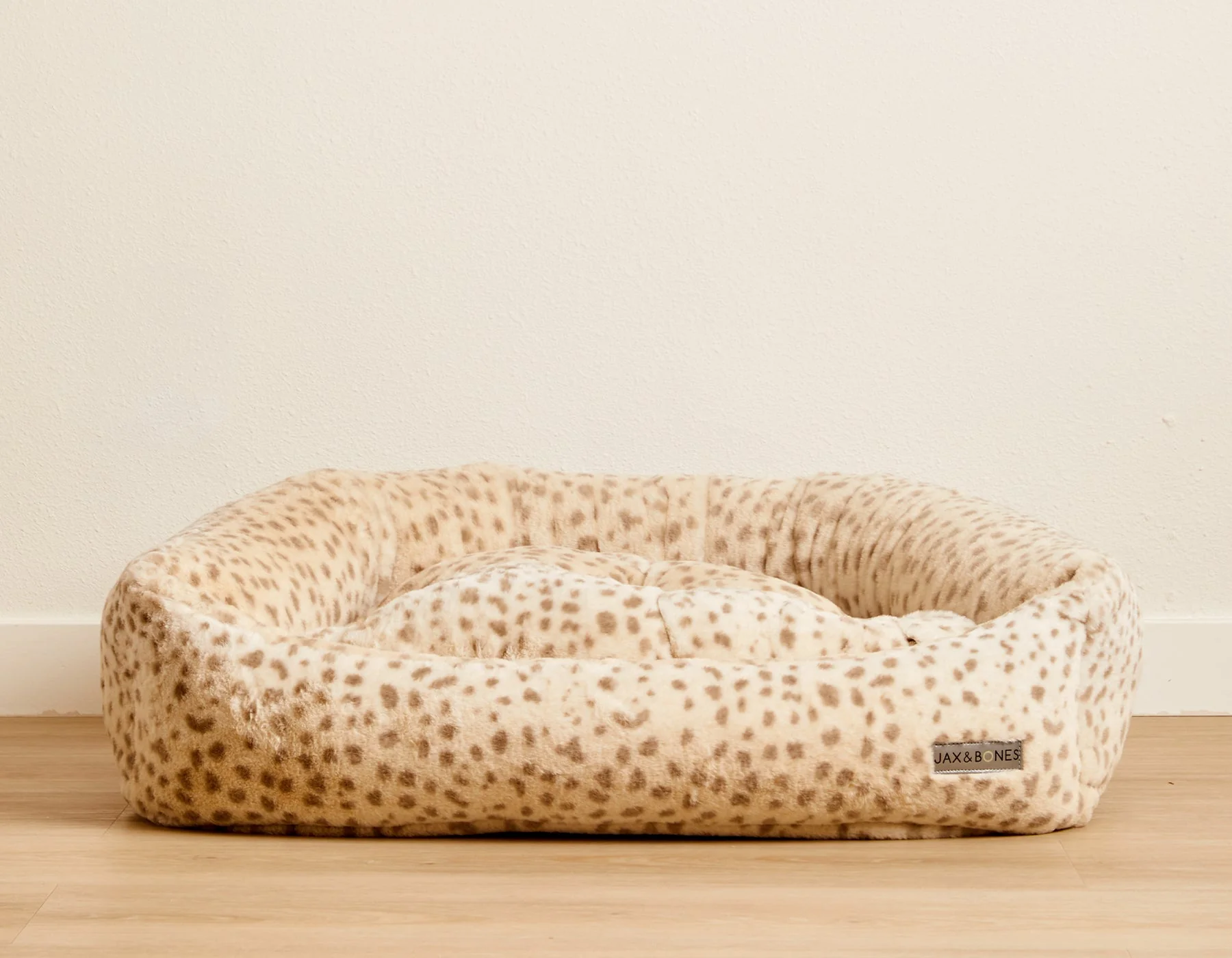 Jax & Bones Cheetah Napper Bed Beds - Image 3