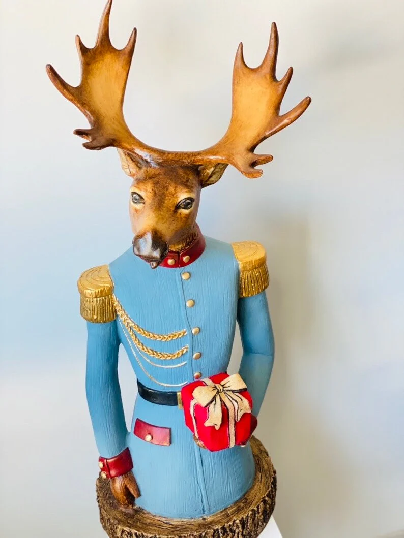 Christmas Welcoming Deer Statue - Image 4