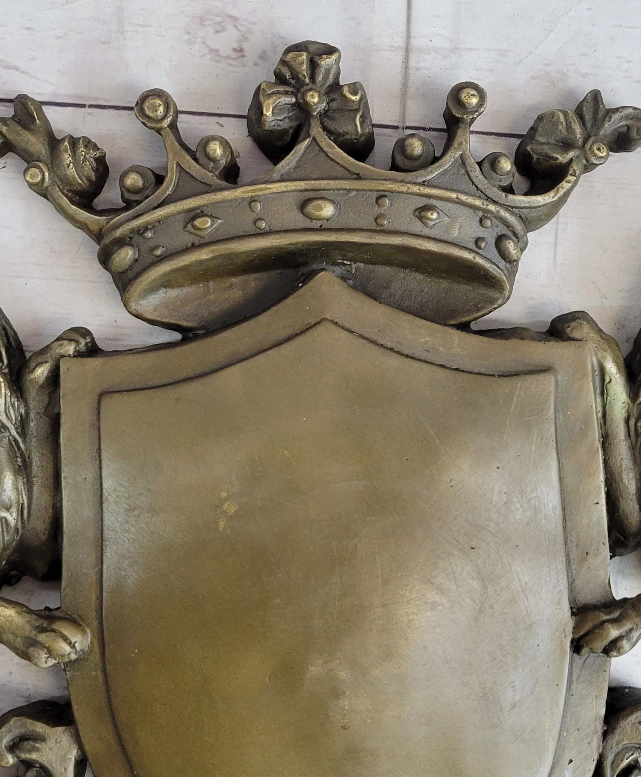 Coat of Arms Family Crest Lions Crown Bronze Wall Mounted Hanging Sculpture 13" x 16" - Image 7