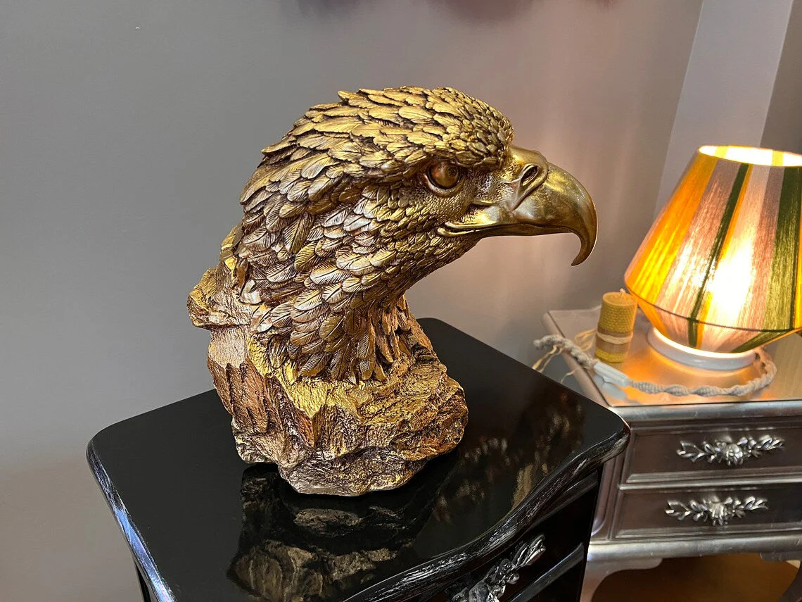 Eagle Head Statue - Image 7