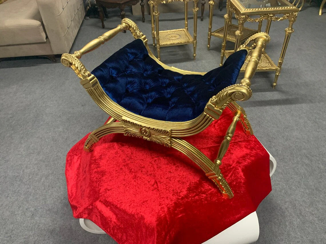 Elegant Pet Bed Bench - Image 5