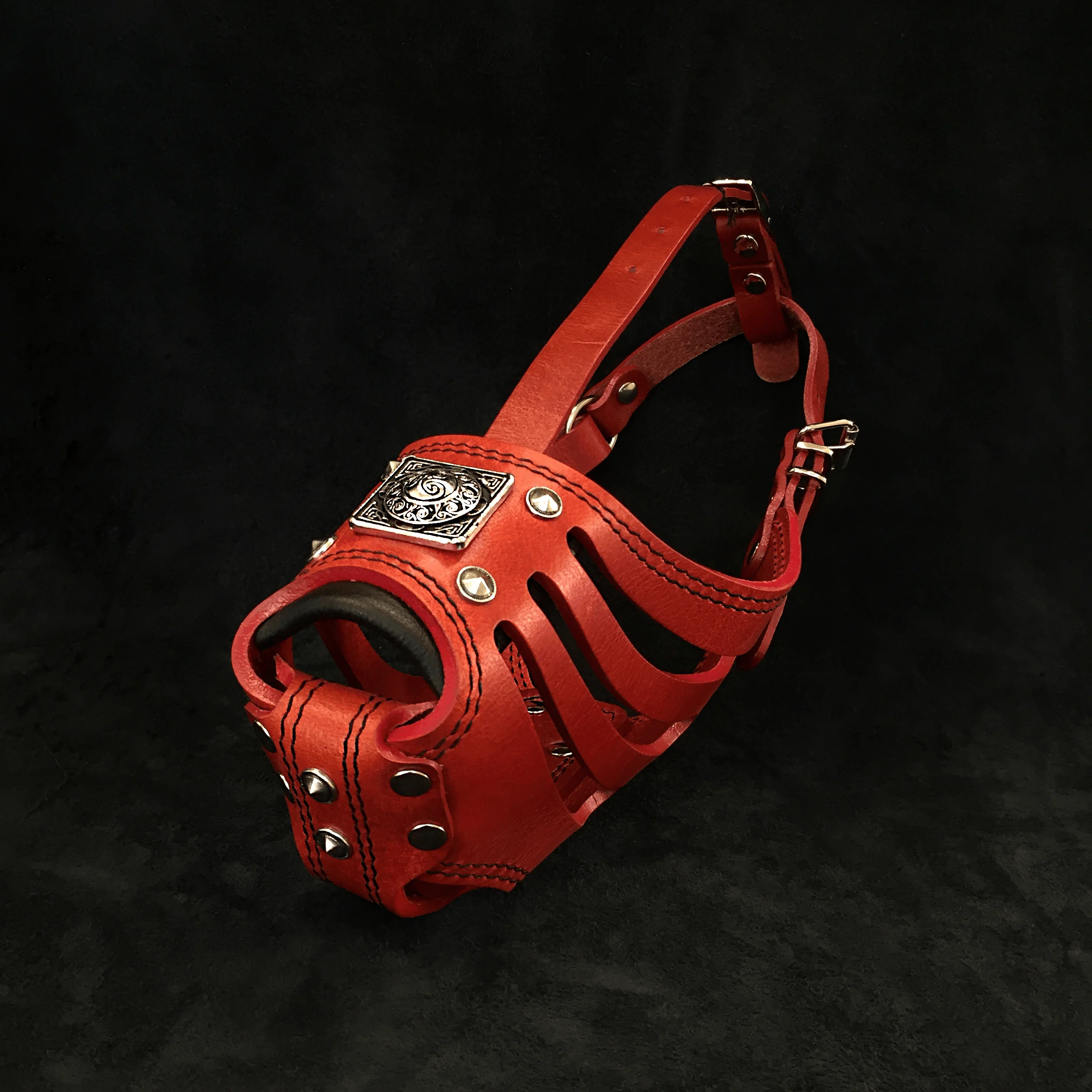 Bestia Dog Gear Personalized Muzzles - Red