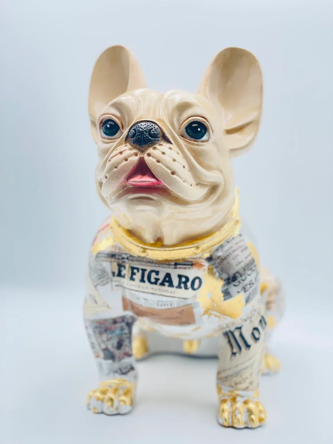 Figaro Luxury French Bulldog Statue - Image 3