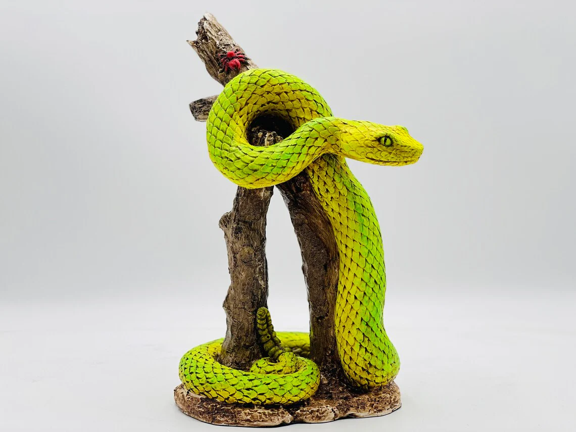Green Snake Statue - Image 4