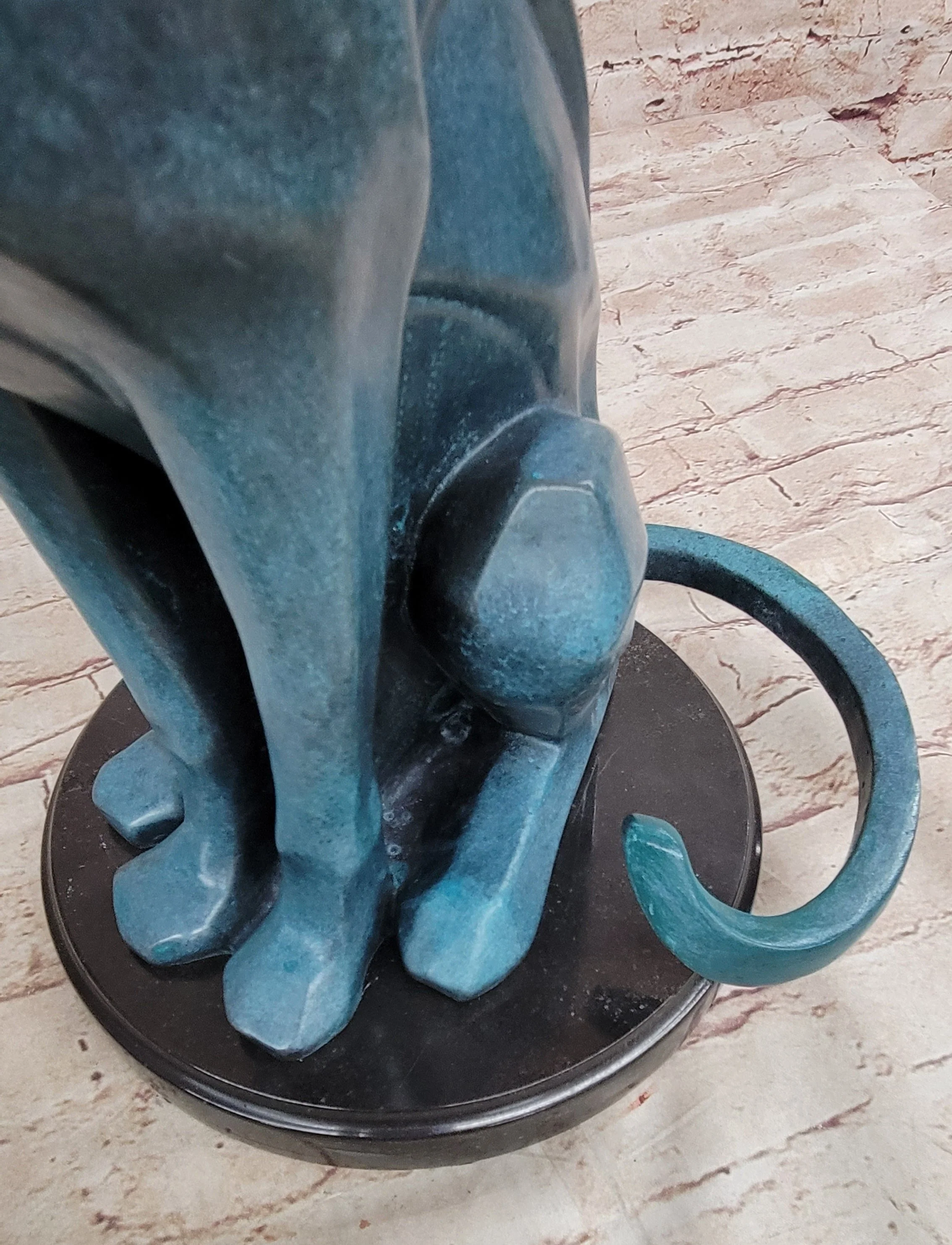 Hand Made Cougar Puma Mountain Lion Genuine Bronze Sculpture by Henry Moore - Image 9