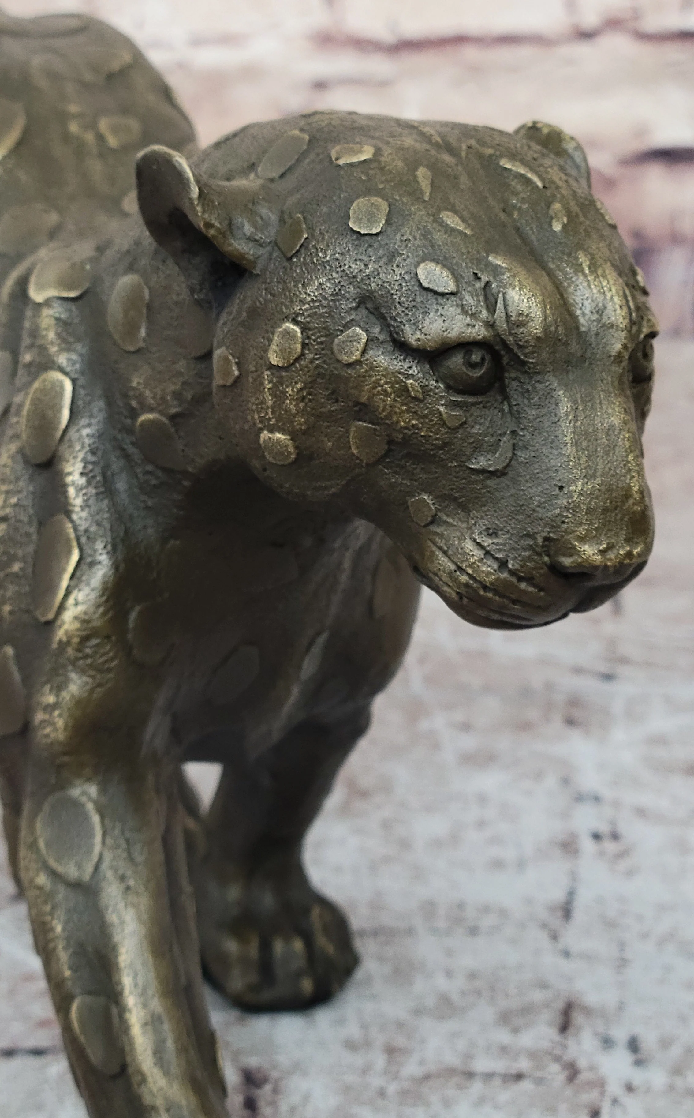 Hot Cast Bronze Cheetah Cat Figurine Sculpture Statue Decor - Image 7