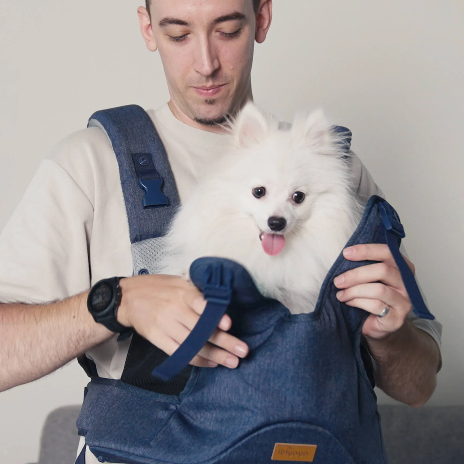 Hug Pack Dog Sling Carrier Pet Front Chest Wrap Carrier - Image 3