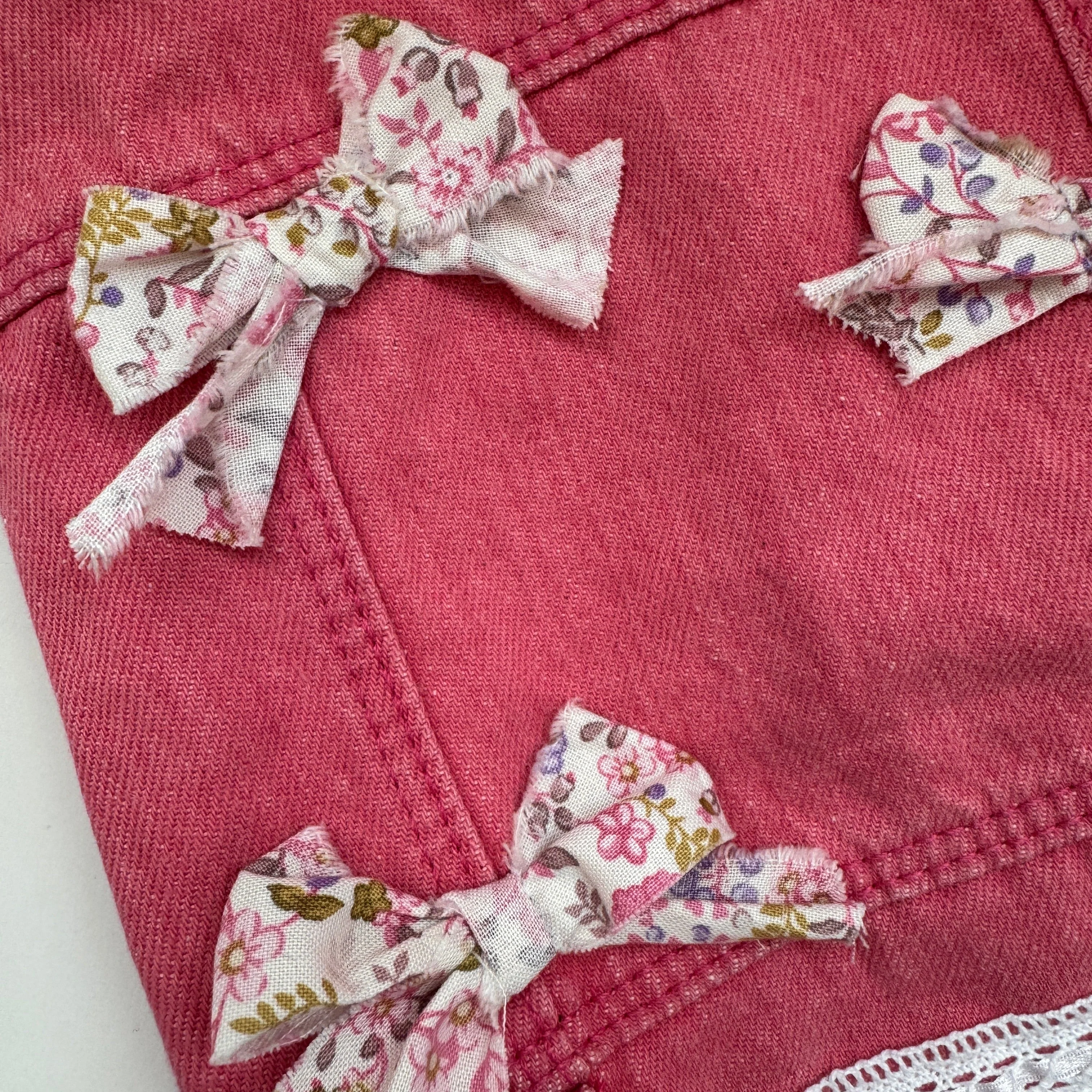 It's a Bow World Pink Vest - Image 2