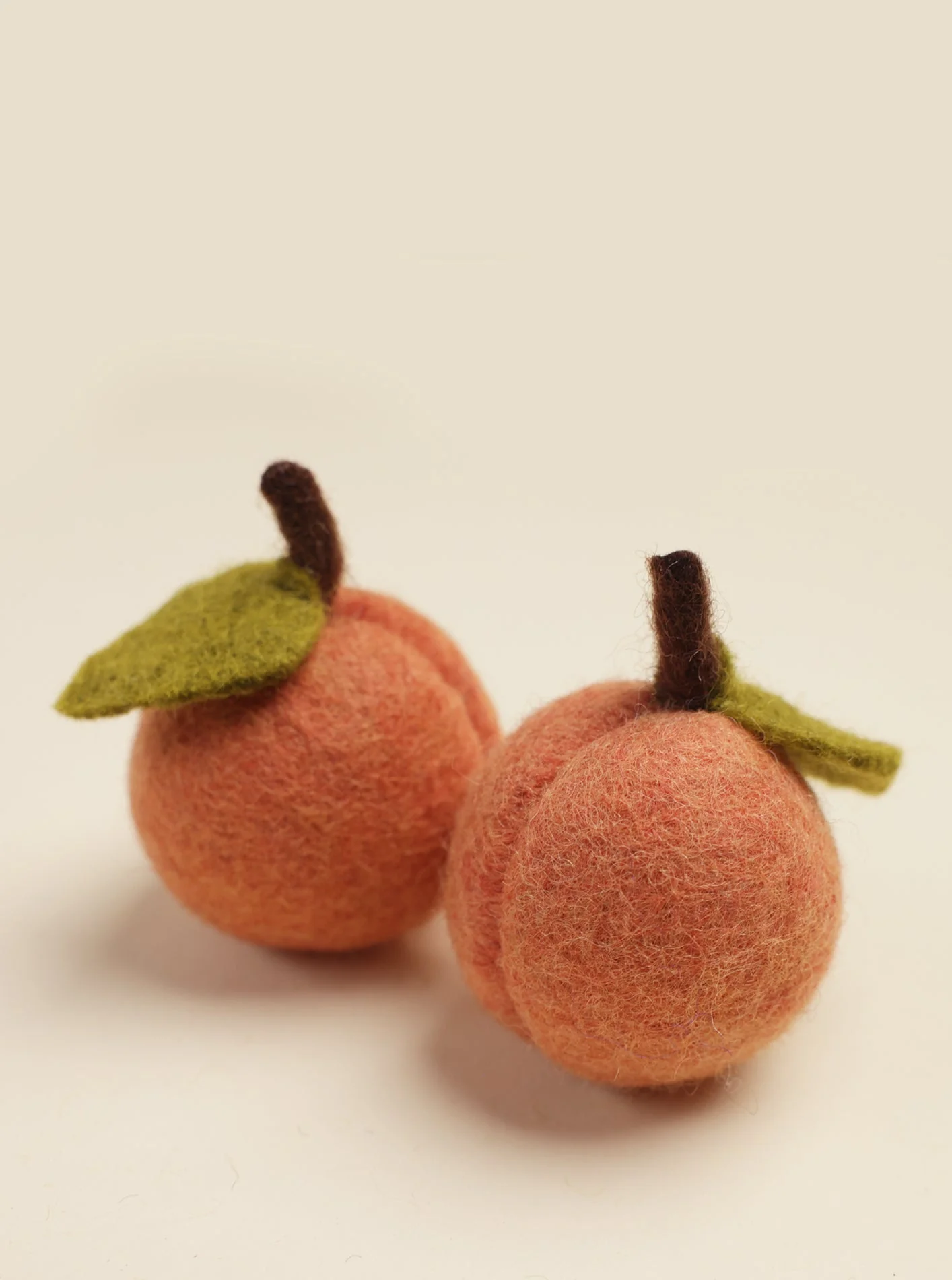KITTY PEACHES - Image 5