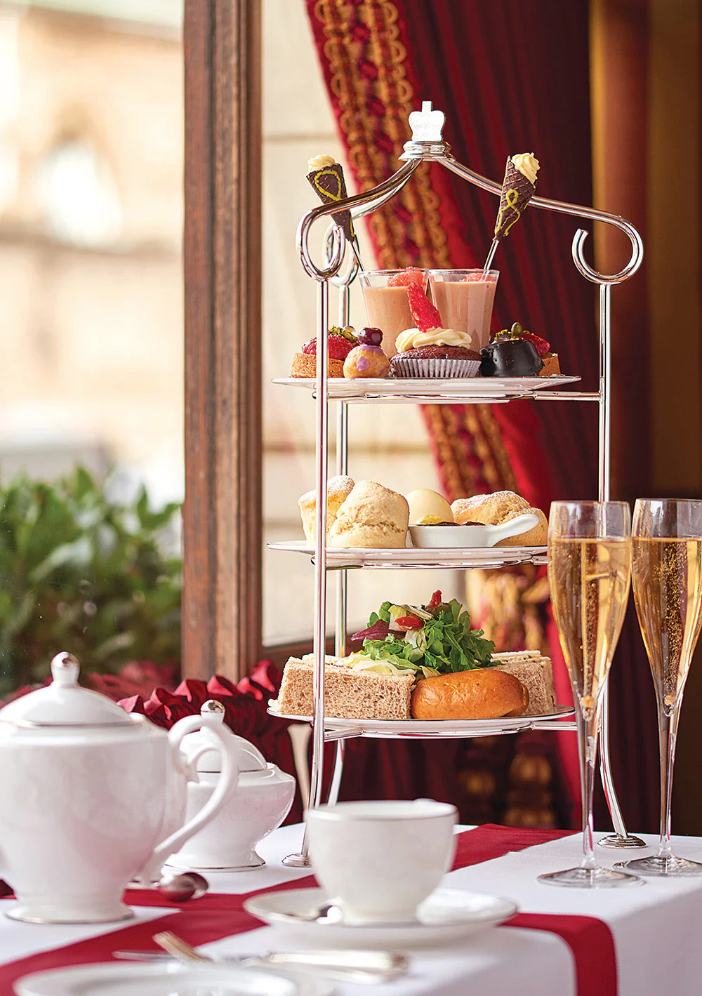 London's Afternoon Teas, Revised and Expanded 2nd Edition - Image 11