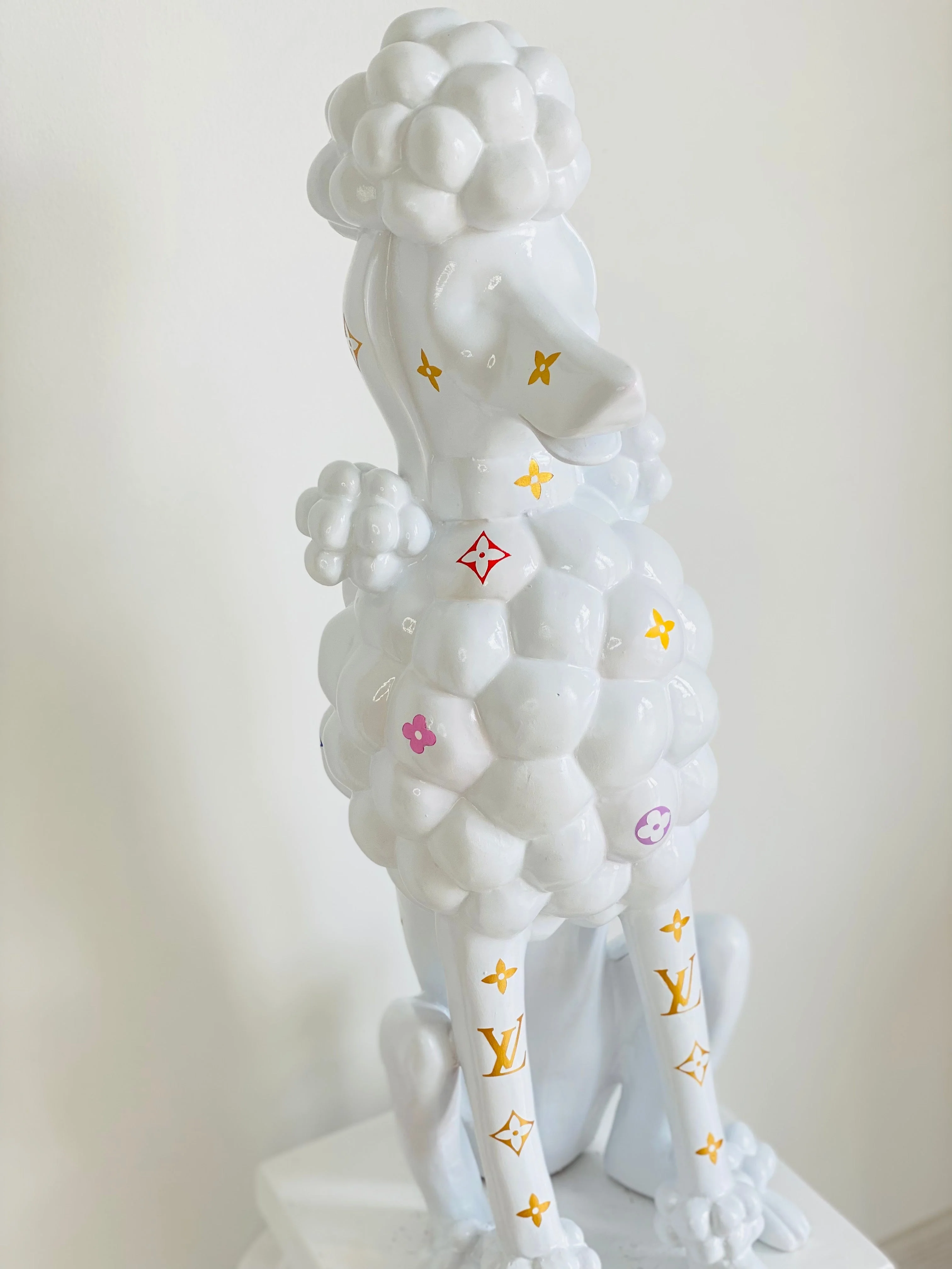 Luxury Poodle in White - Image 9