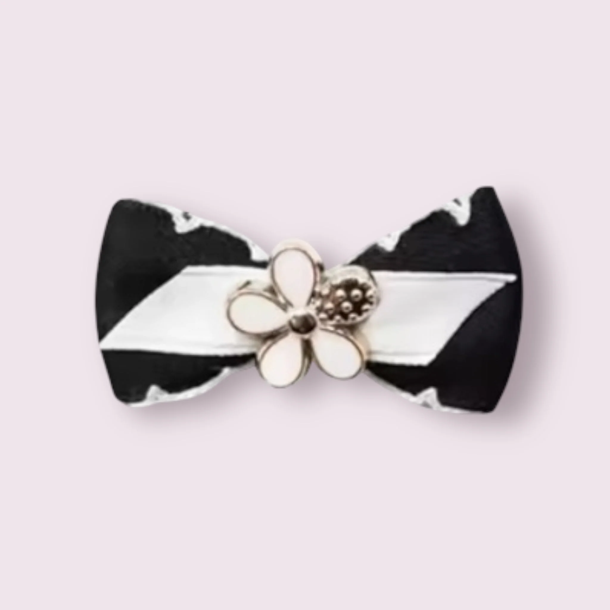 Bark 5th Ave., LLC Premium Hair Bow - Image 3