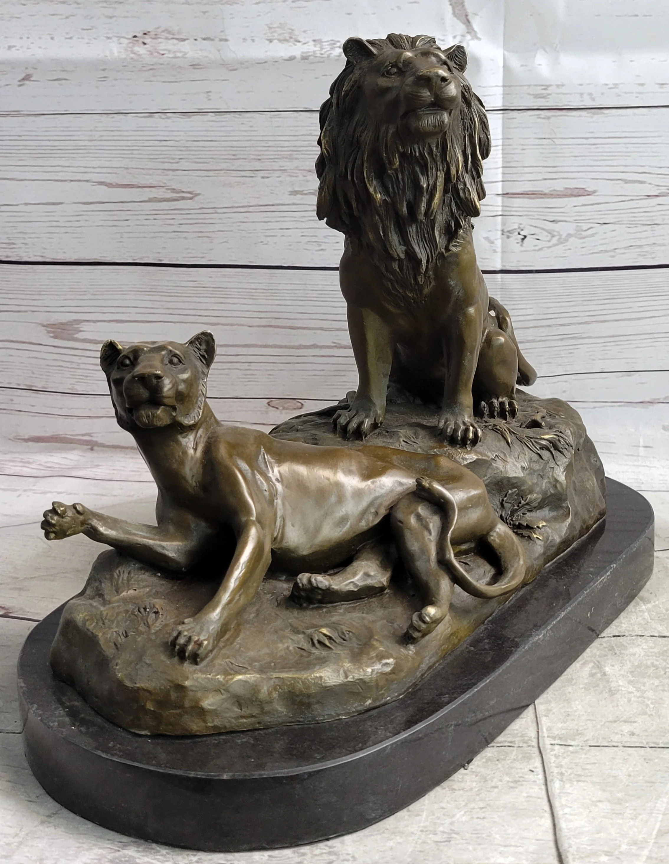 Male and Female Lions African Lion Safari Savannah Bronze Sculpture Statue Art Decor - Image 3