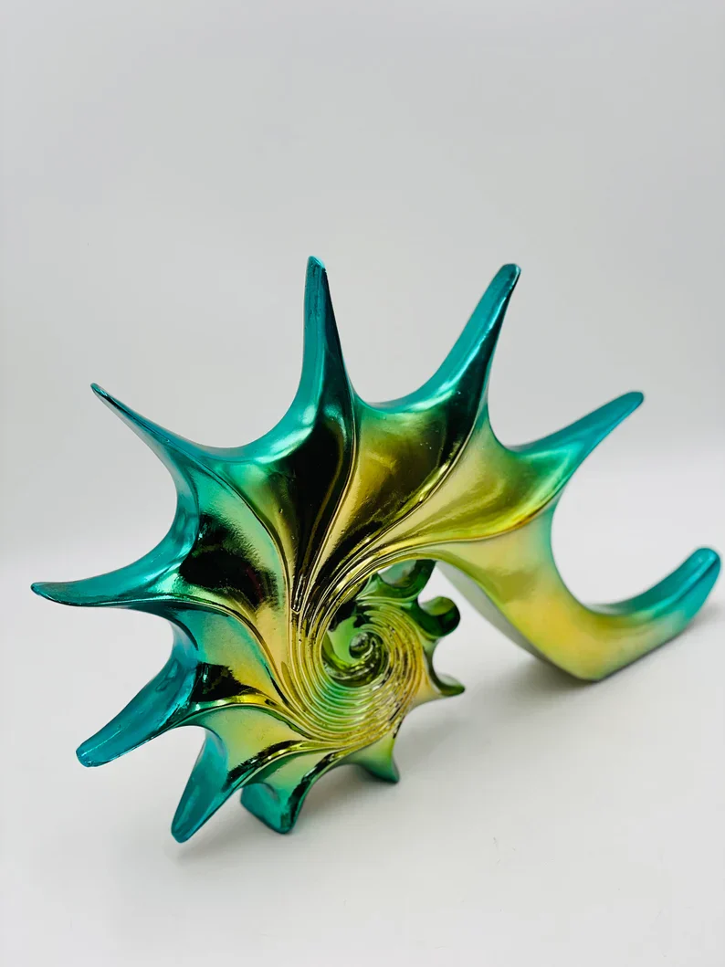 Nordic Luxury Creative Conch Sculpture - Image 4