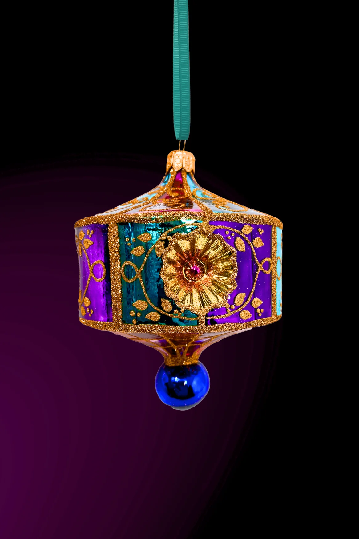 Palazzo Bellezza Glass Christmas Ornament