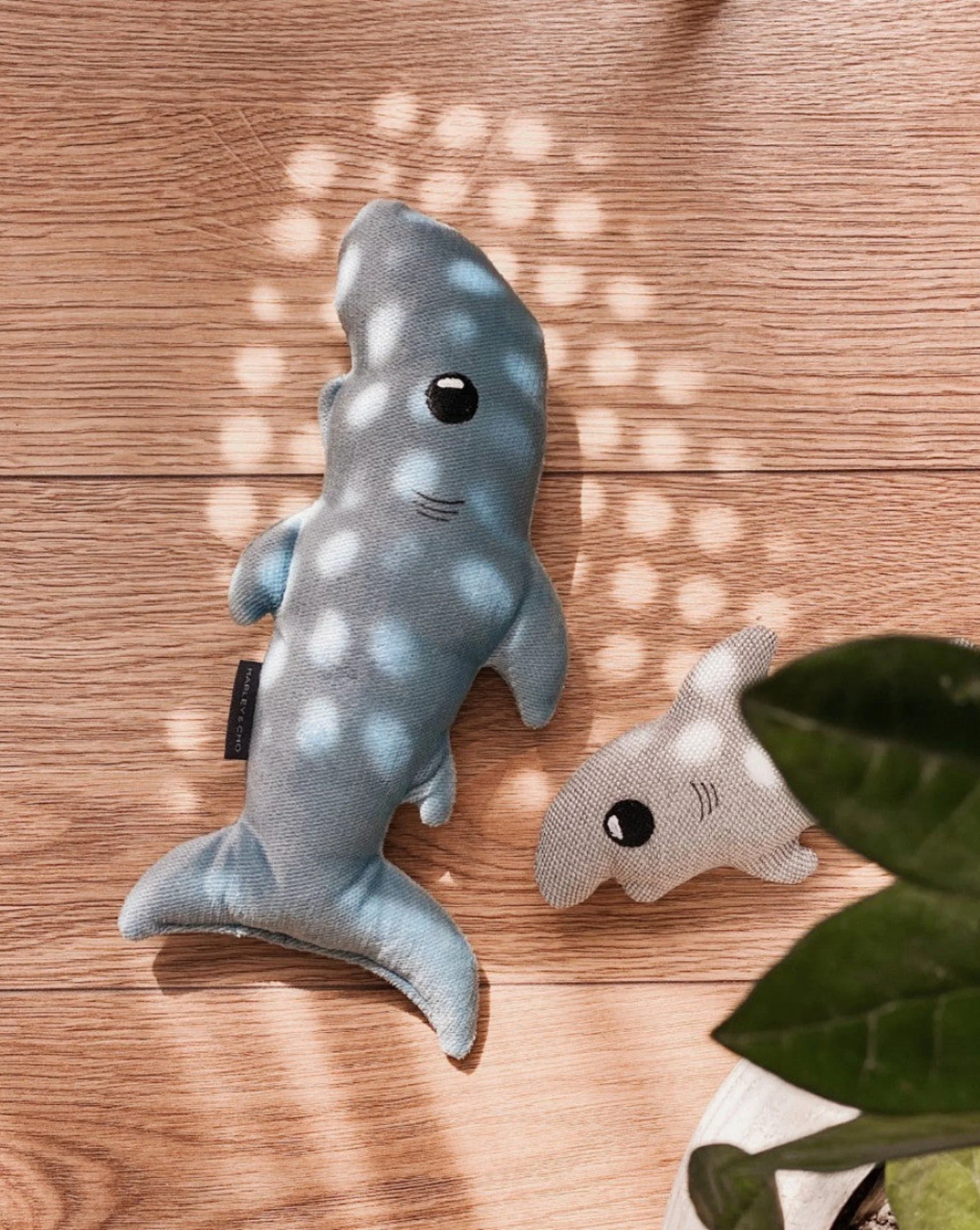 Pet Toy - Shark - Image 8