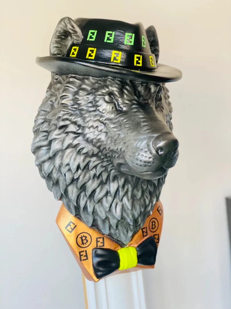 Pop Art Wolf Head Sculpture - Image 2