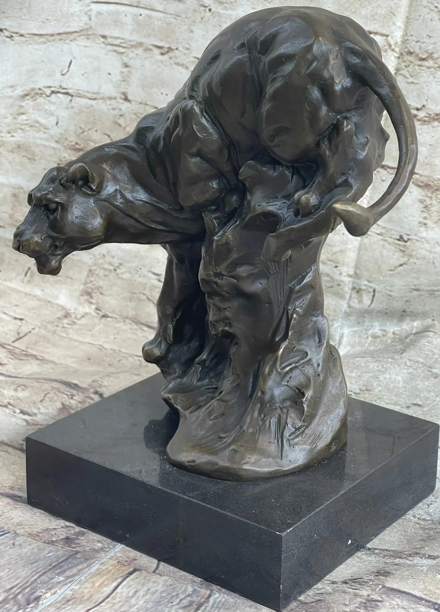 Pouncing Cougar Mountain Lion Cat Bronze Statue Sculpture Figure 11.5" x 12" - Image 5