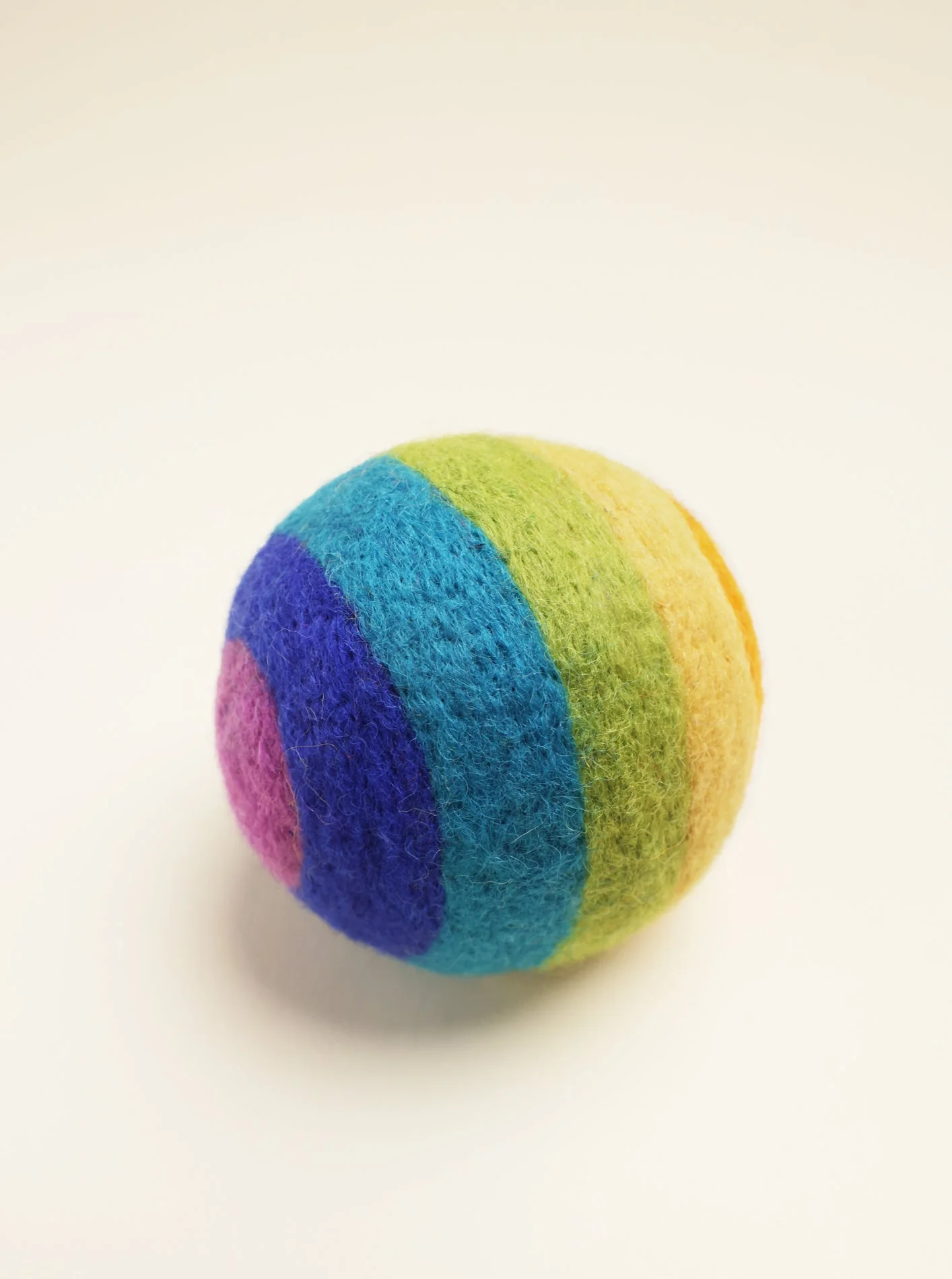 RAINBOW WOOL BALL - Image 2