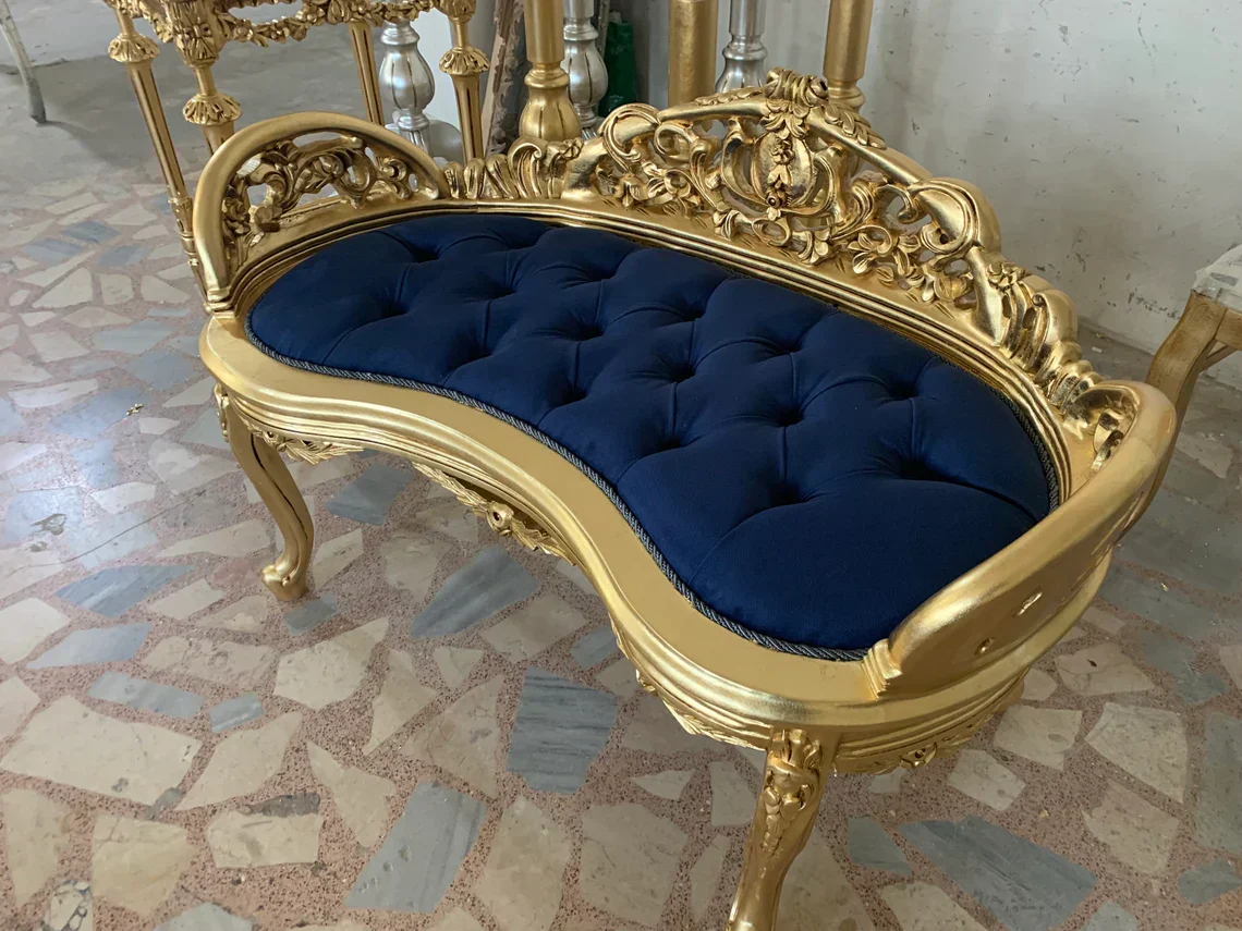Regal Pet Bed Bench - Image 9