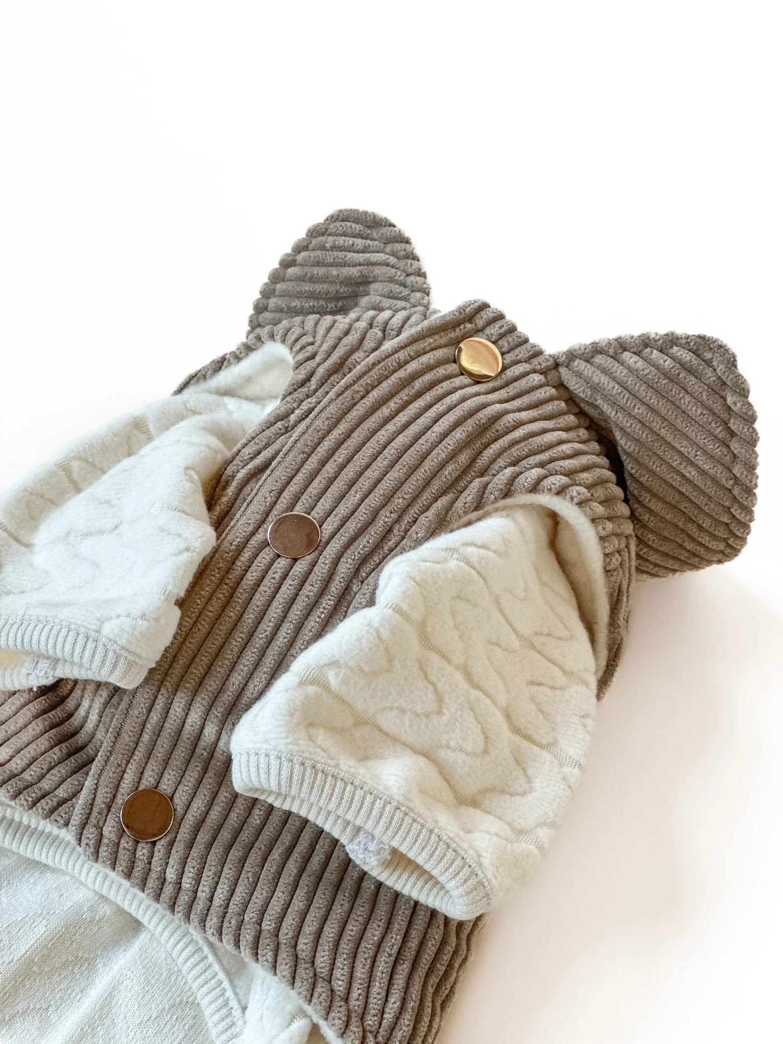 Signature Puffer Vests - Image 12