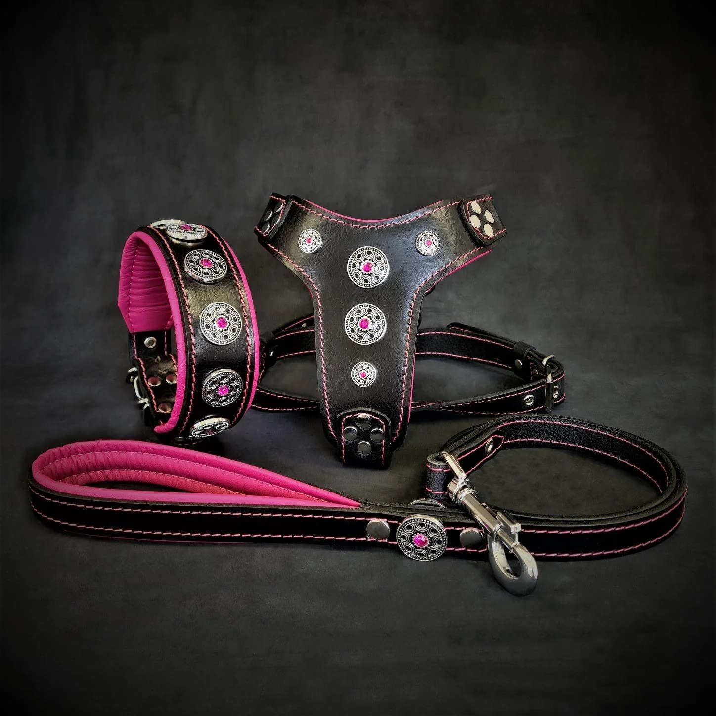 Bestia Dog Gear Genuine Leather Dog Collar - Pink