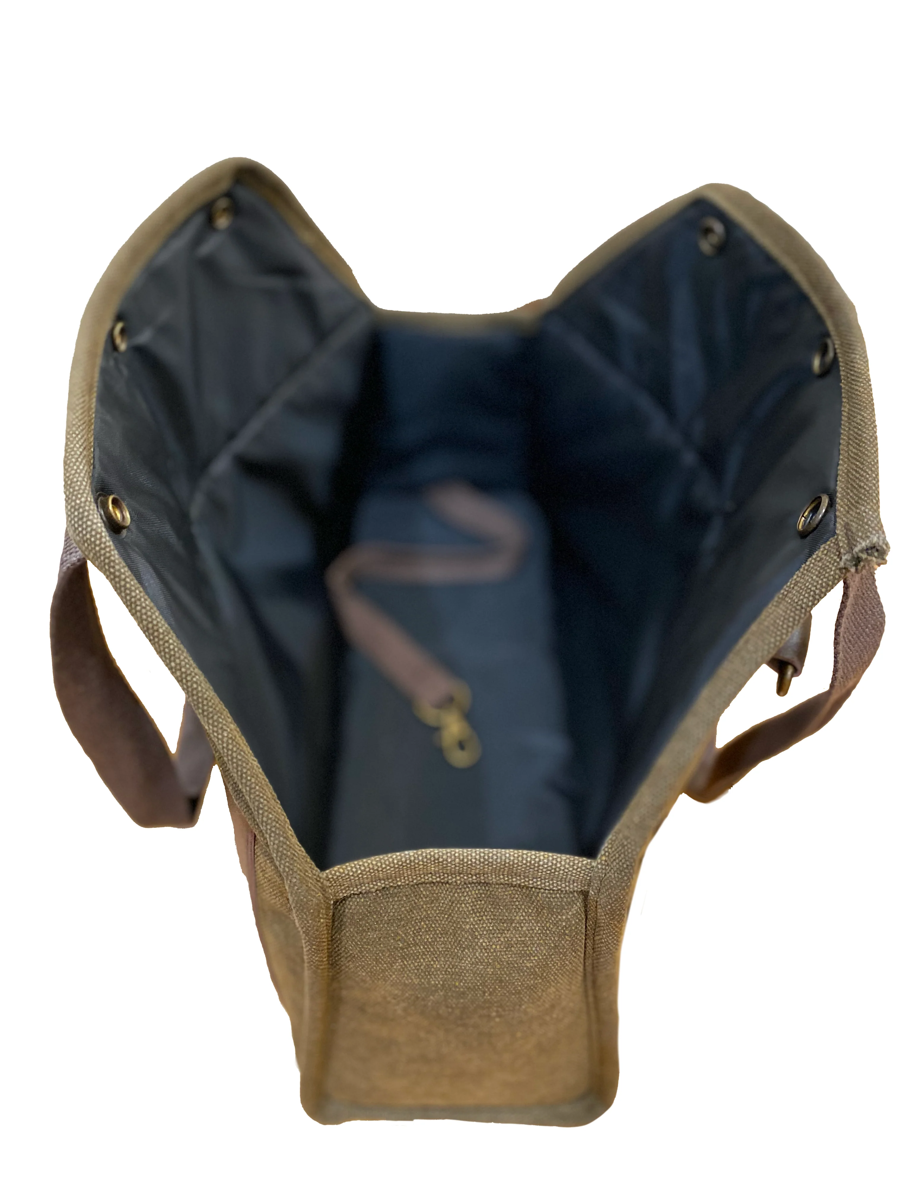 BESPOKE PAWS The Daily Carrier - Packable Luxury for Life on the Go Pet Carrier - Image 9