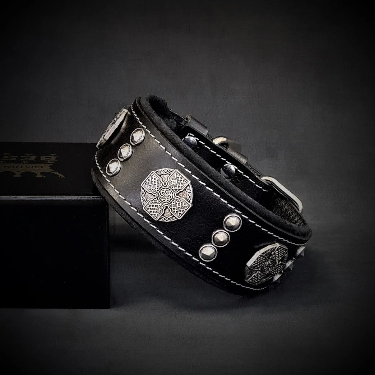 Bestia Dog Gear Genuine Leather Dog Collar - Black