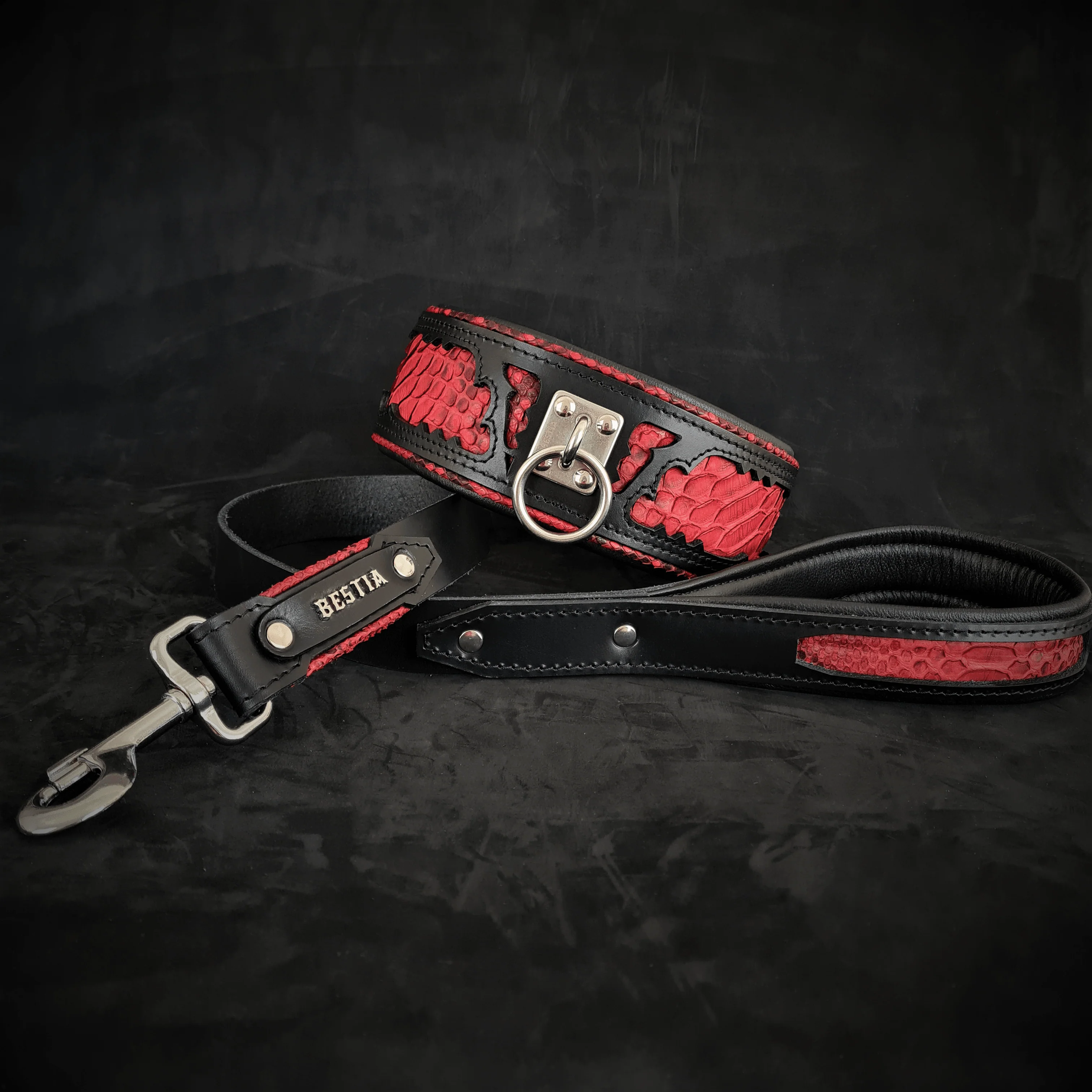 Bestia Dog Gear Genuine Leather Dog Collar - Red - Image 2