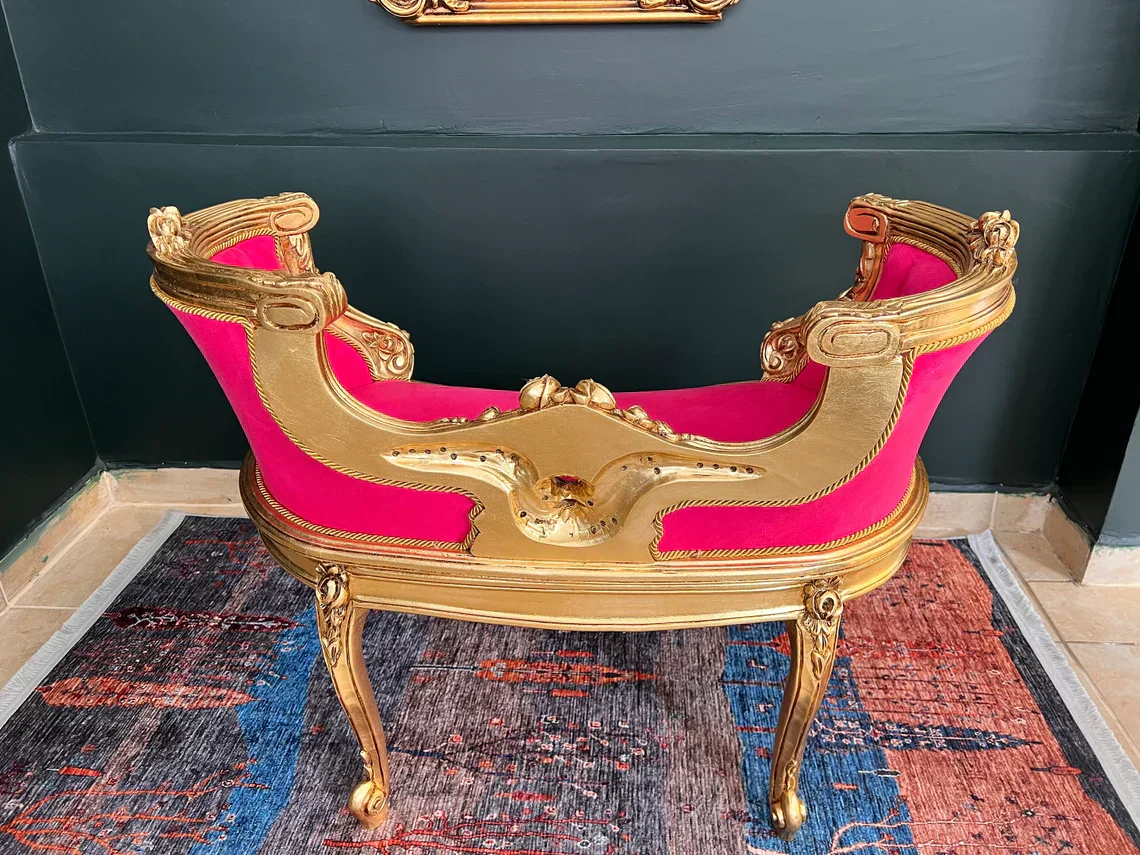 The Royal Pet Bed - Image 8