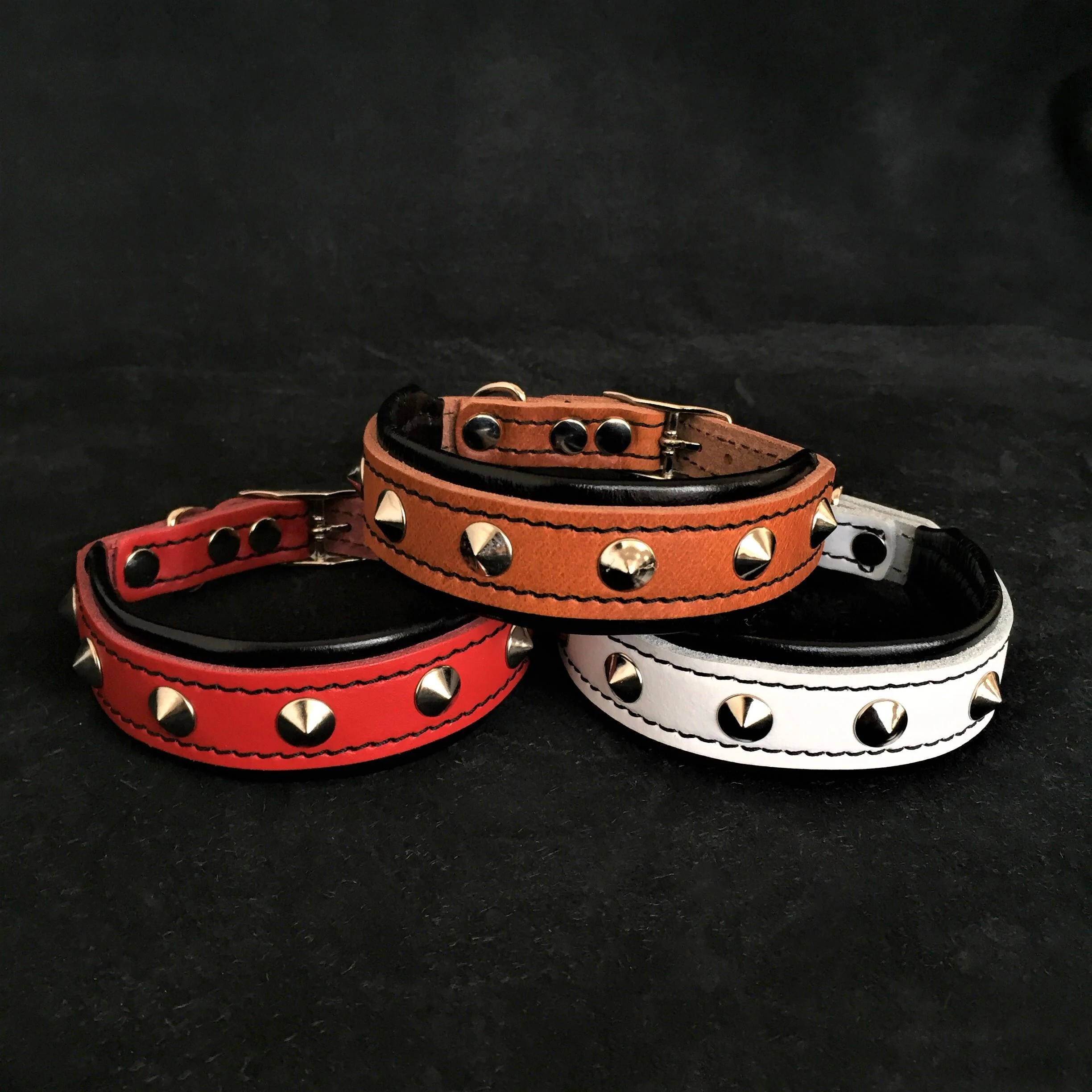 Bestia Dog Gear Genuine Leather Dog Collar - White
