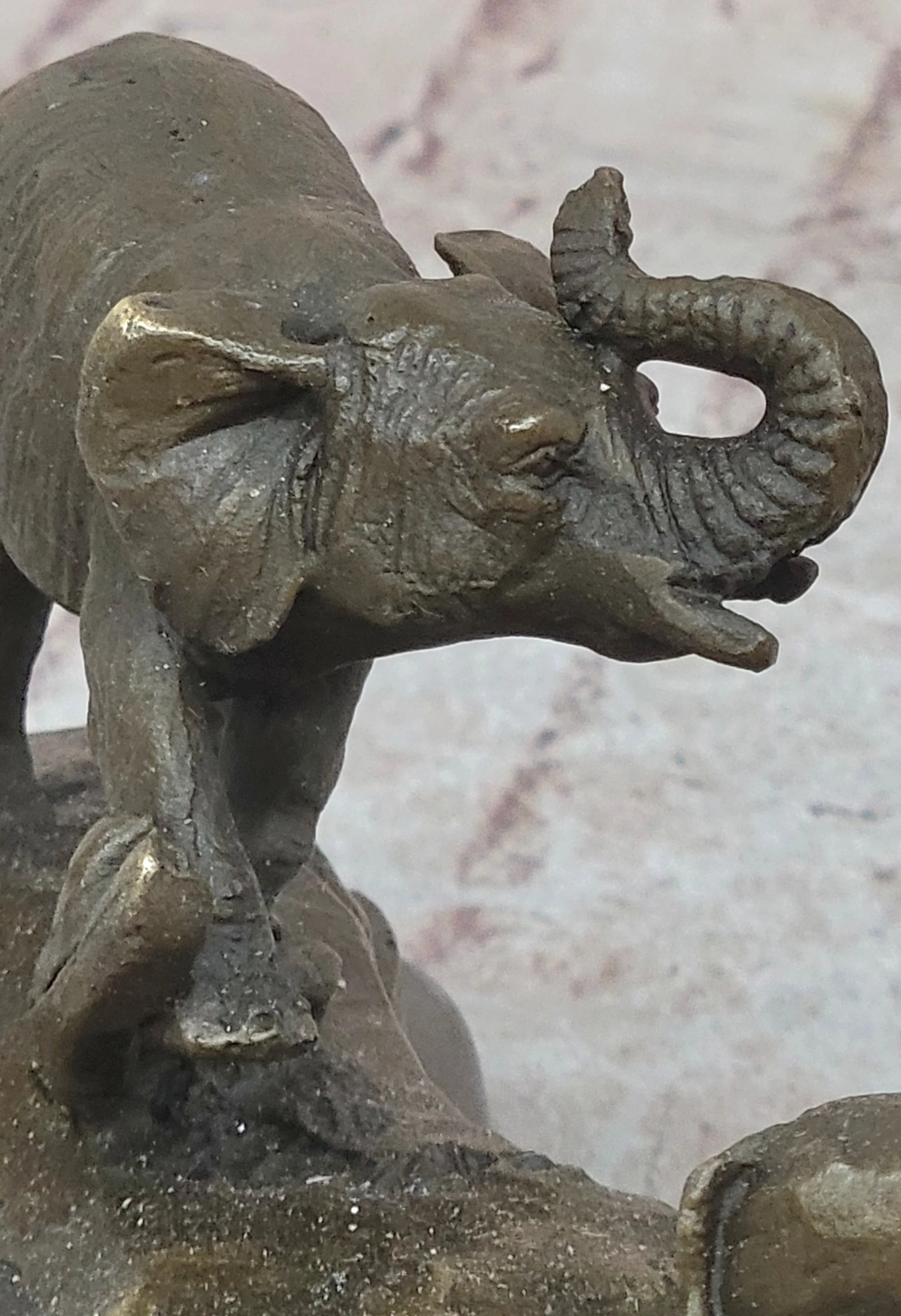 Three Elephants Family - Hot Cast Bronze Sculpture of African Wildlife on Marble Base - Image 7