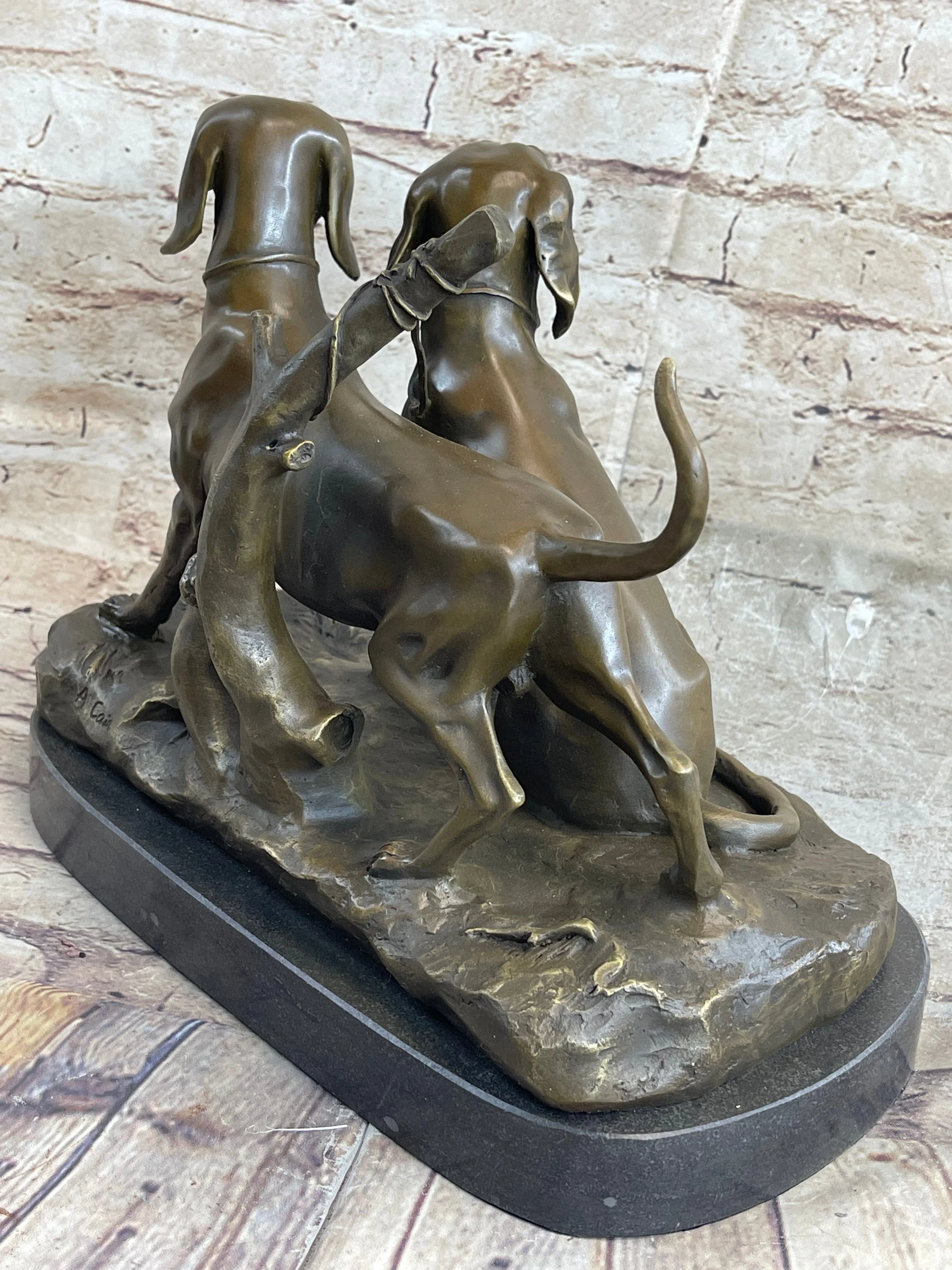 Two Large Vizsla Dog Dogs Animal House Pet by Debut Bronze Marble Sculpture Gift - Image 5