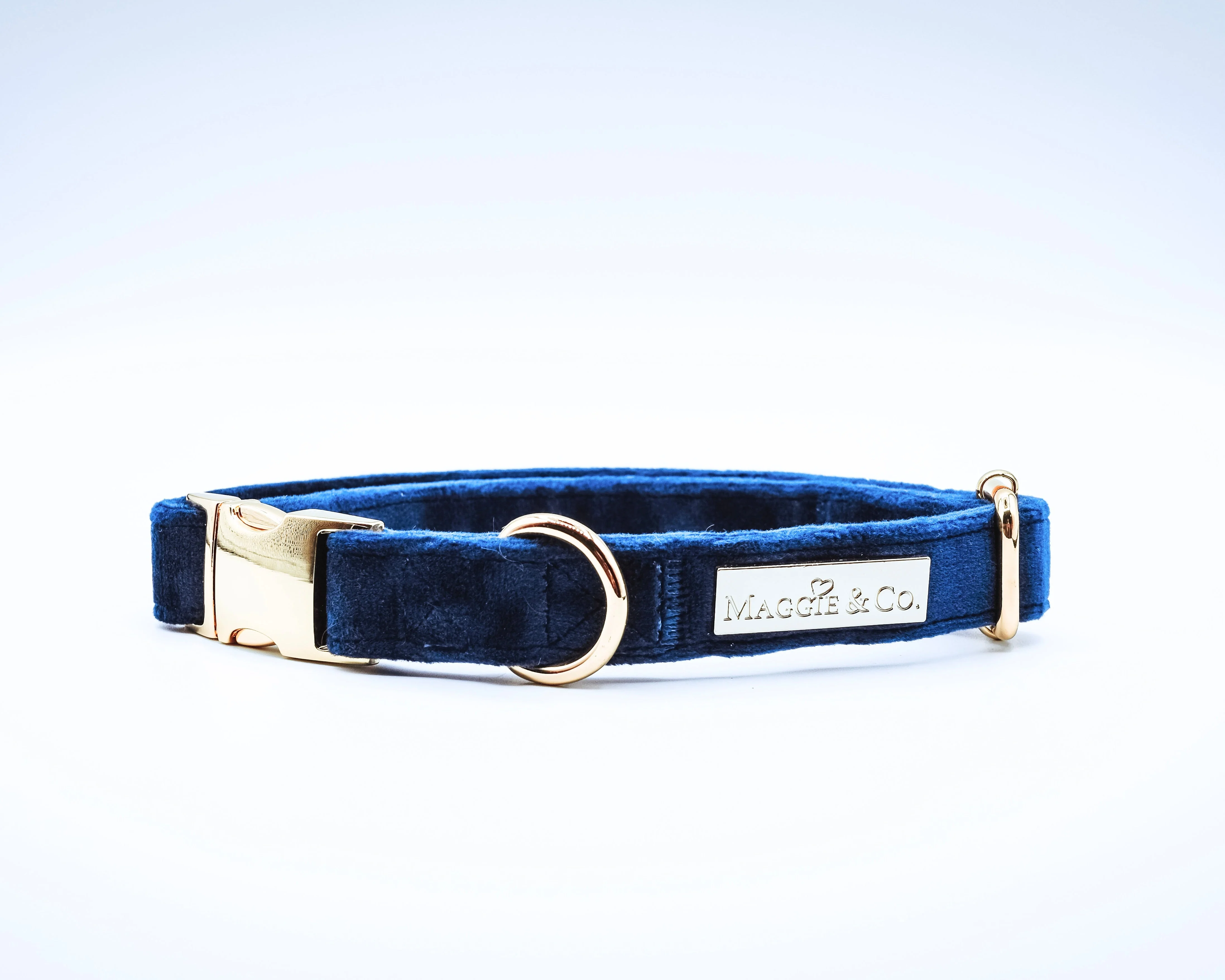 Velvet: The Karena Bow Tie Collar - Image 3