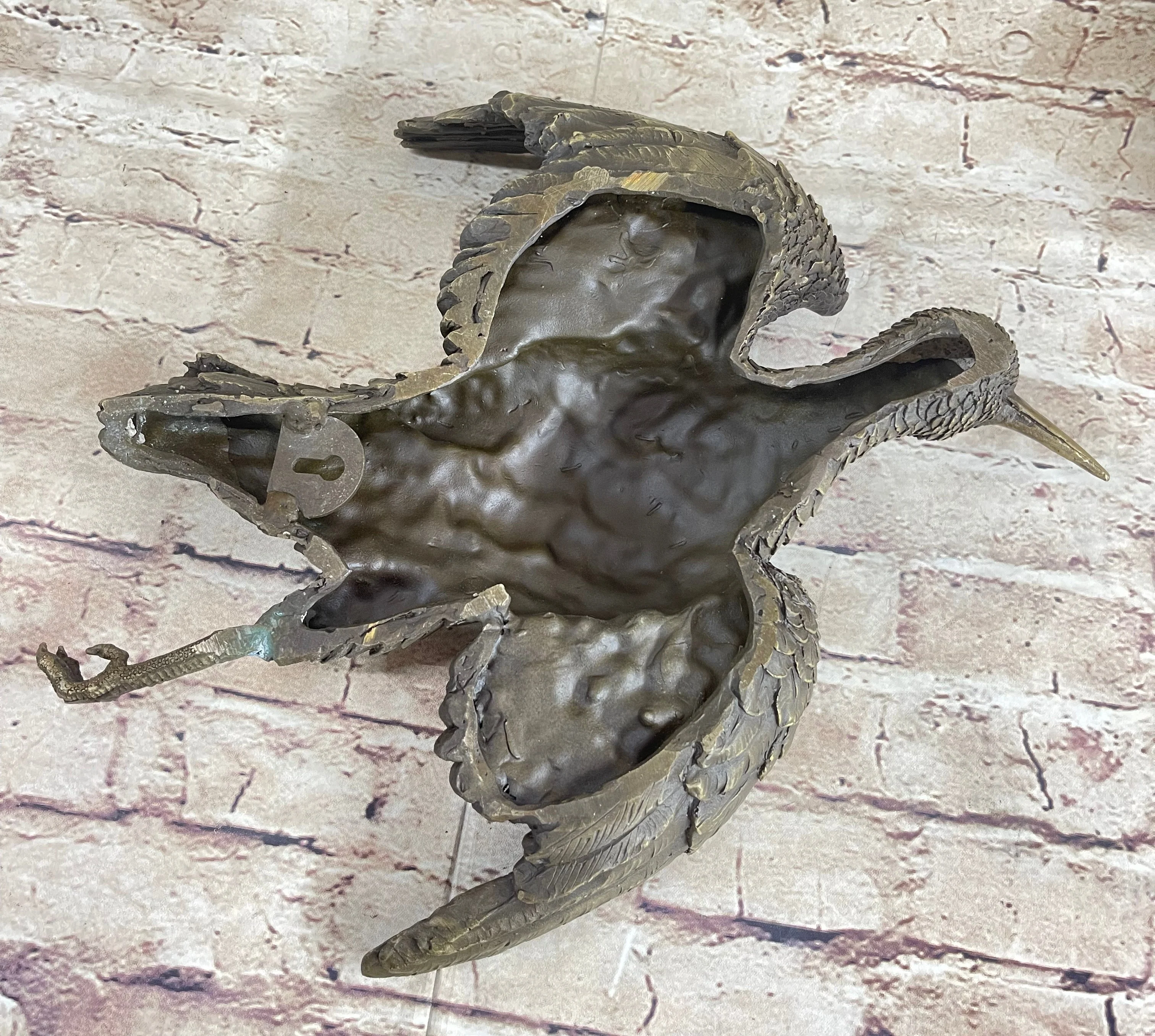 Vintage Cast Bronze Wall Hanging Bronze Bird Flying Eagle Sculpture Figure - Image 3