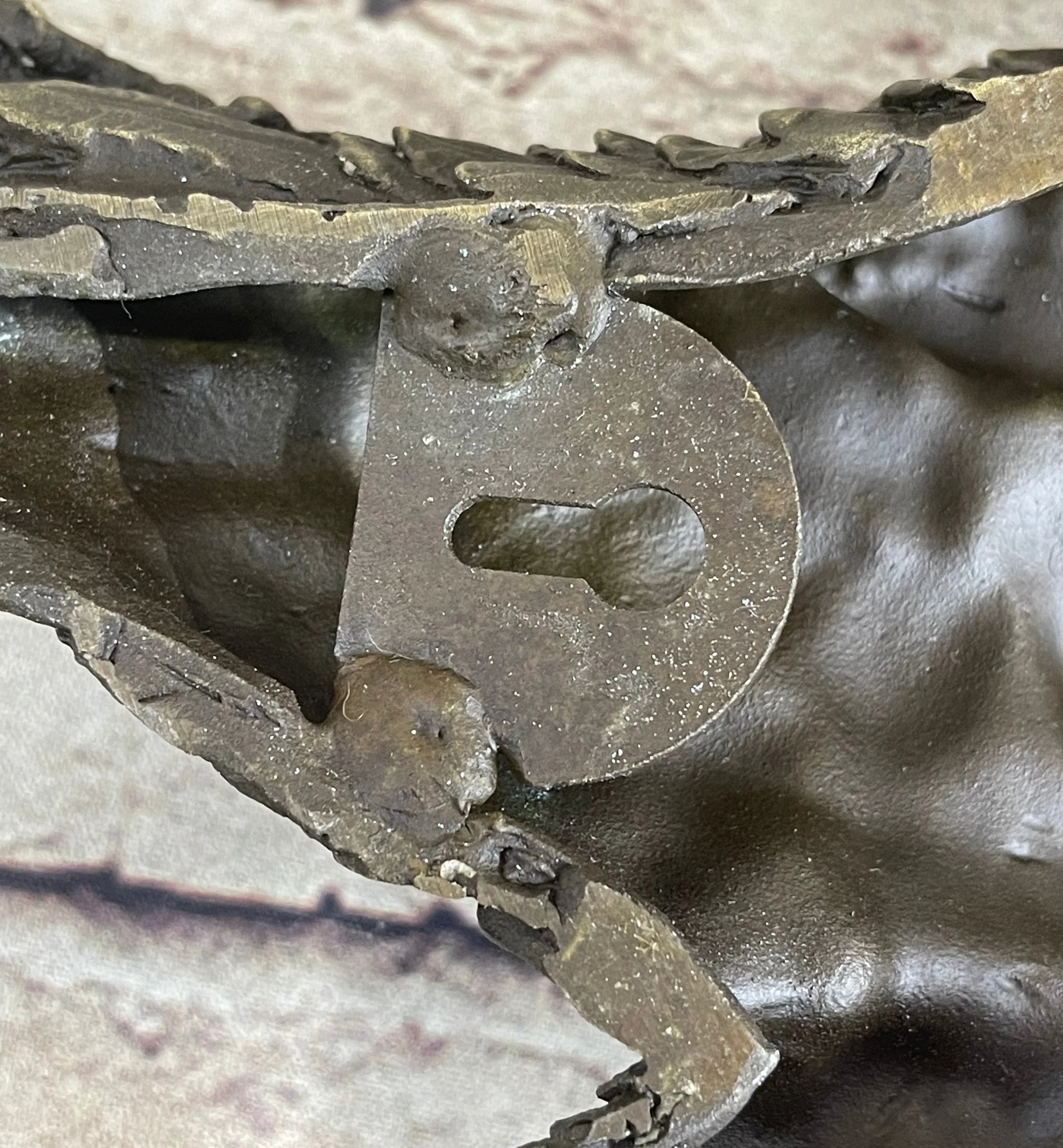 Vintage Cast Bronze Wall Hanging Bronze Bird Flying Eagle Sculpture Figure - Image 4